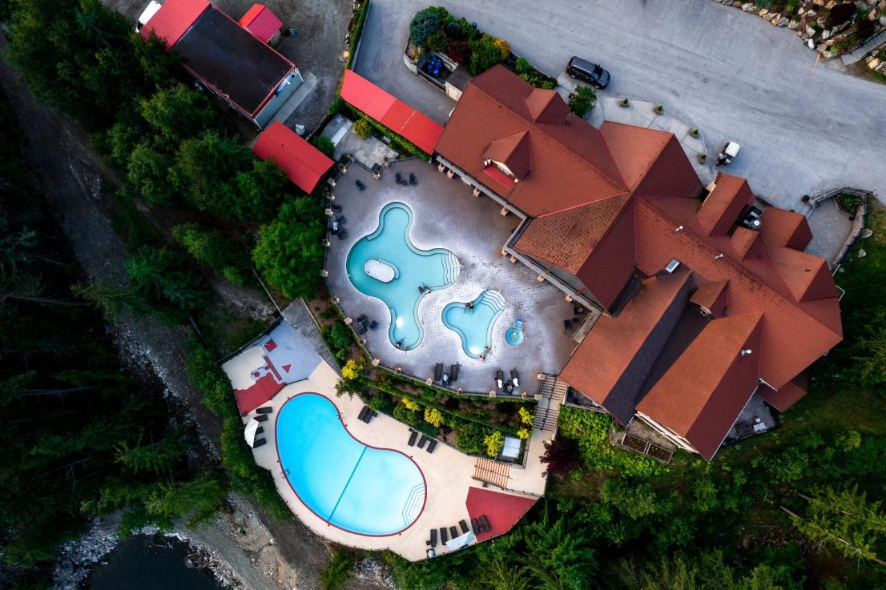 Halcyon Hot Springs Resort Exterior foto