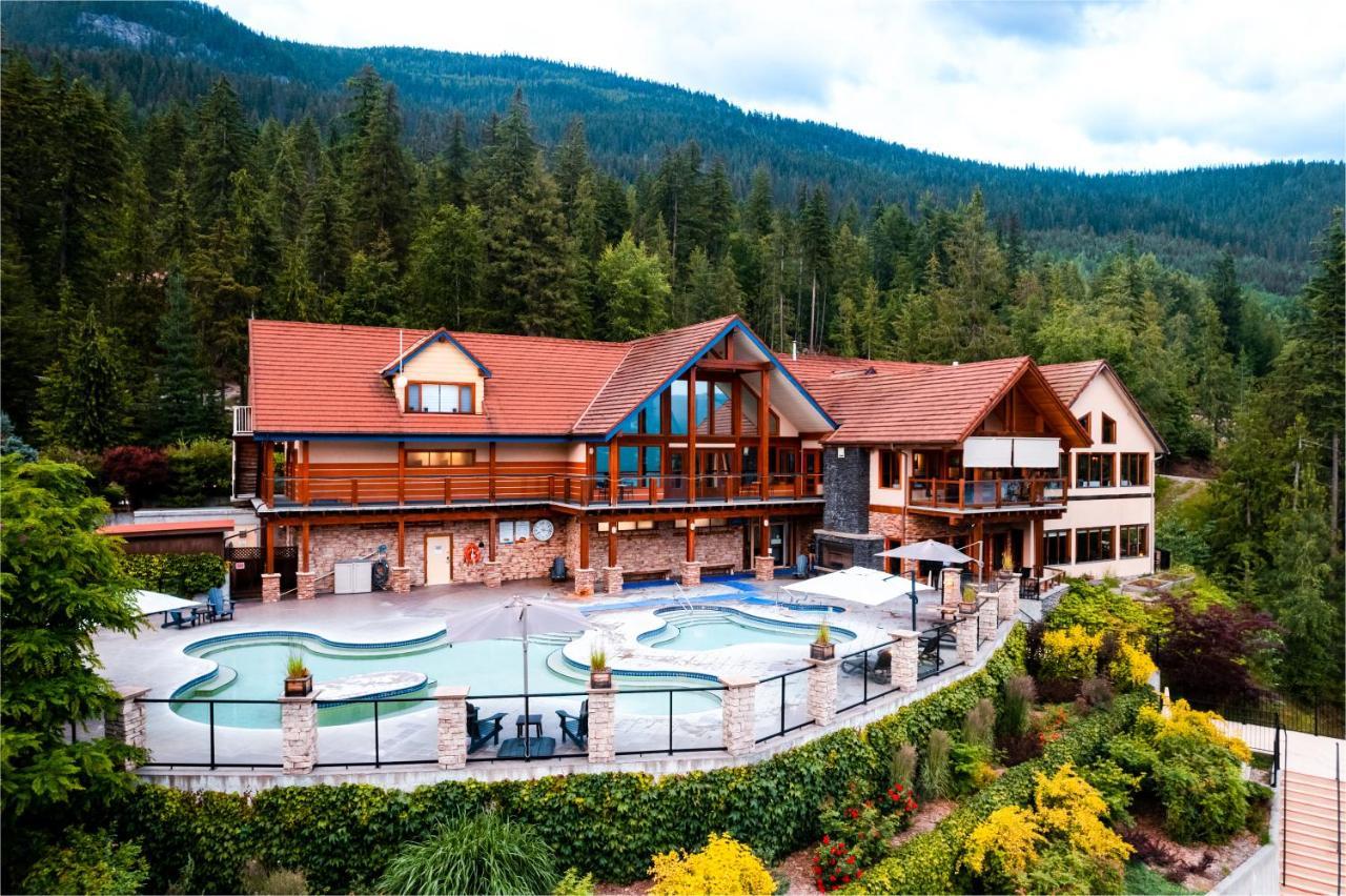 Halcyon Hot Springs Resort Exterior foto